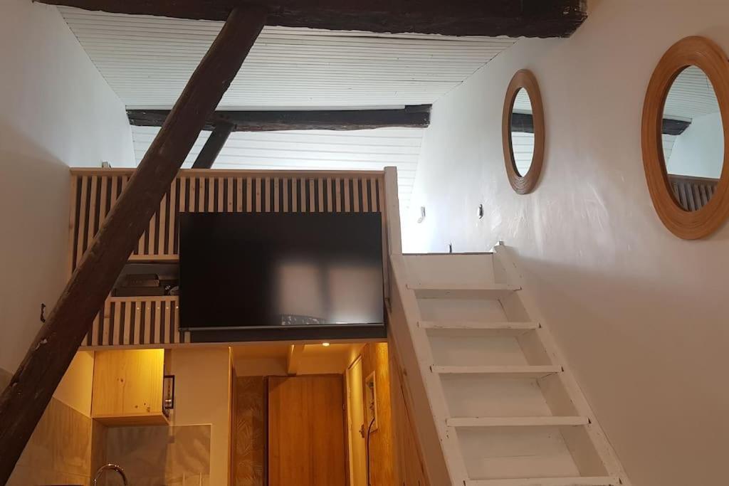 Au Coeur De Apartment